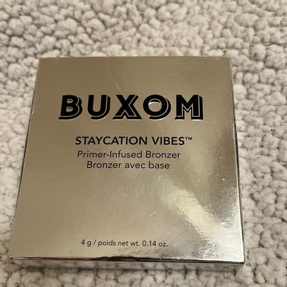 Buxom Staycation Vibes Primer-Infused Bronzer in Rooftop Tan